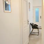 Tour Ouest - T2 Entre Cite Medievale Et Bastide * Carcassonne