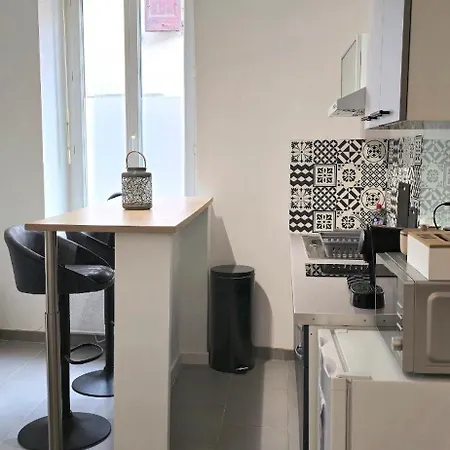 Tour Ouest - T2 Entre Cite Medievale Et Bastide Apartment